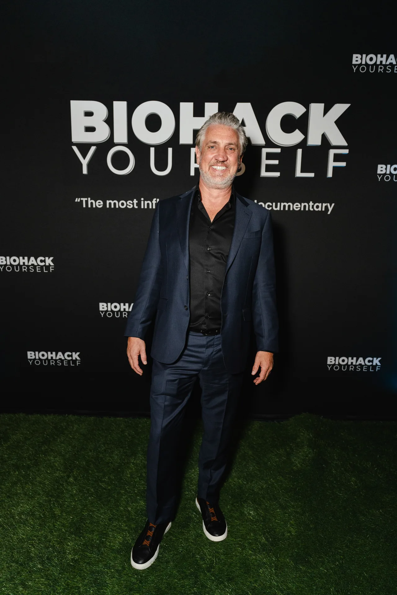 Anthony Lolli at the premiere wall